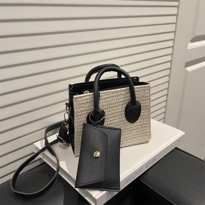 Personalized trendy straw woven bag 2025 new style simple small fresh mother-in-law woven hand-held shoulder crossbody bag white