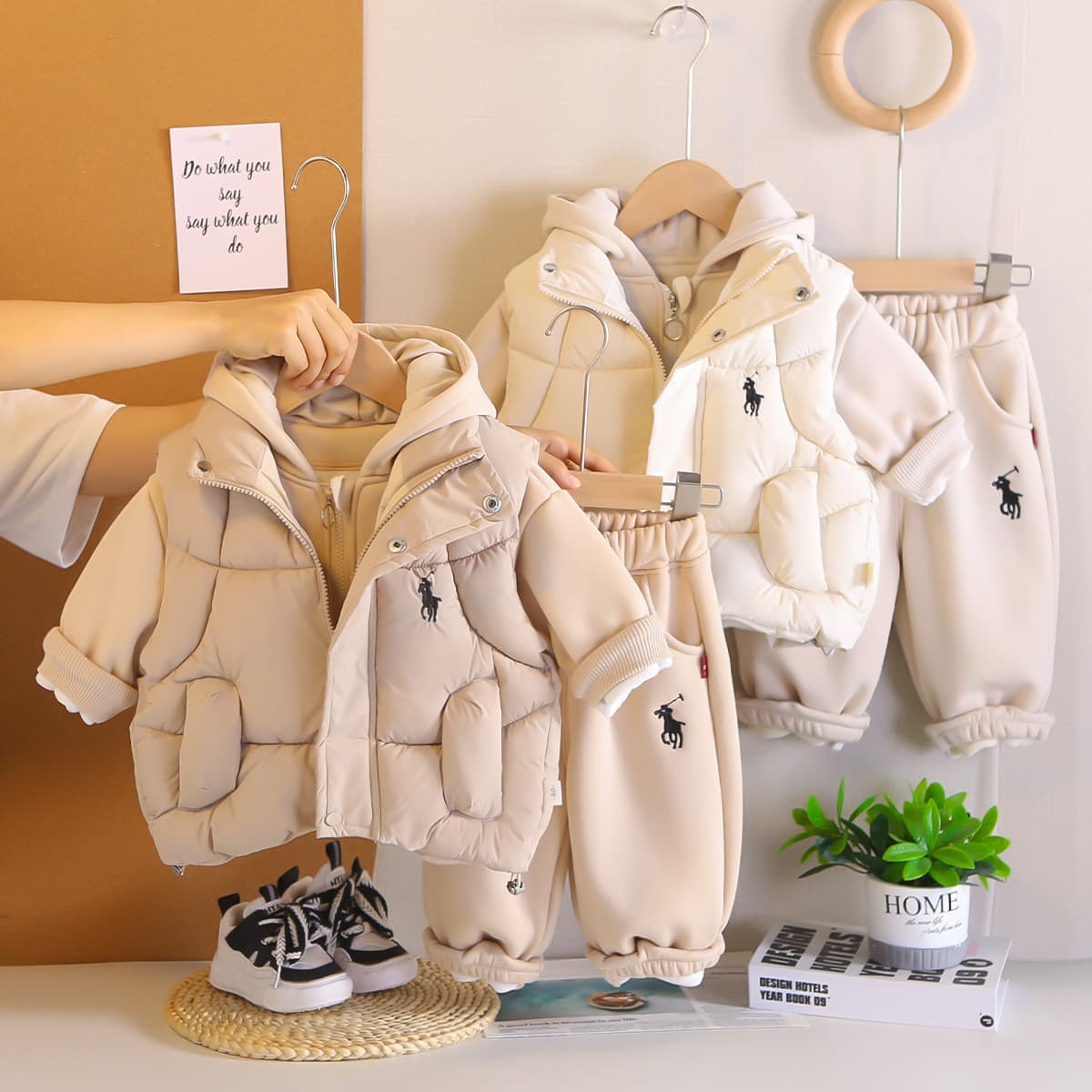 Boys Winter Hooded 3-Piece Set 2025 New Style Baby Kids Winter Vest Fleece-Lined Thickened Outfit Trendy