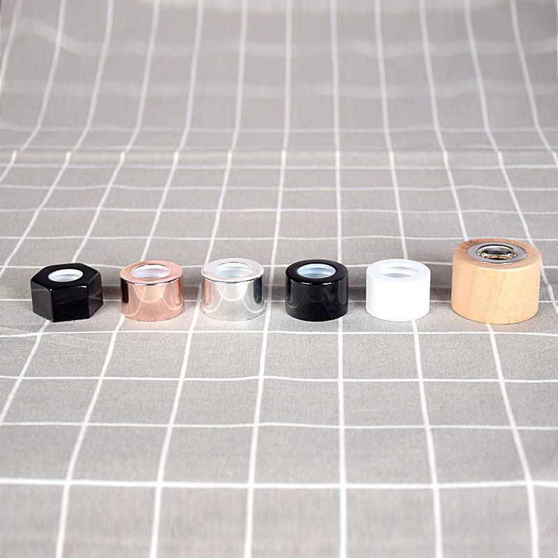 In Stock Aromatherapy Glass Bottle Empty Nordic Style Scent Bottle Wickless Retro Essential Oil Diffuser Bottle with Rattan Sticks 100ml