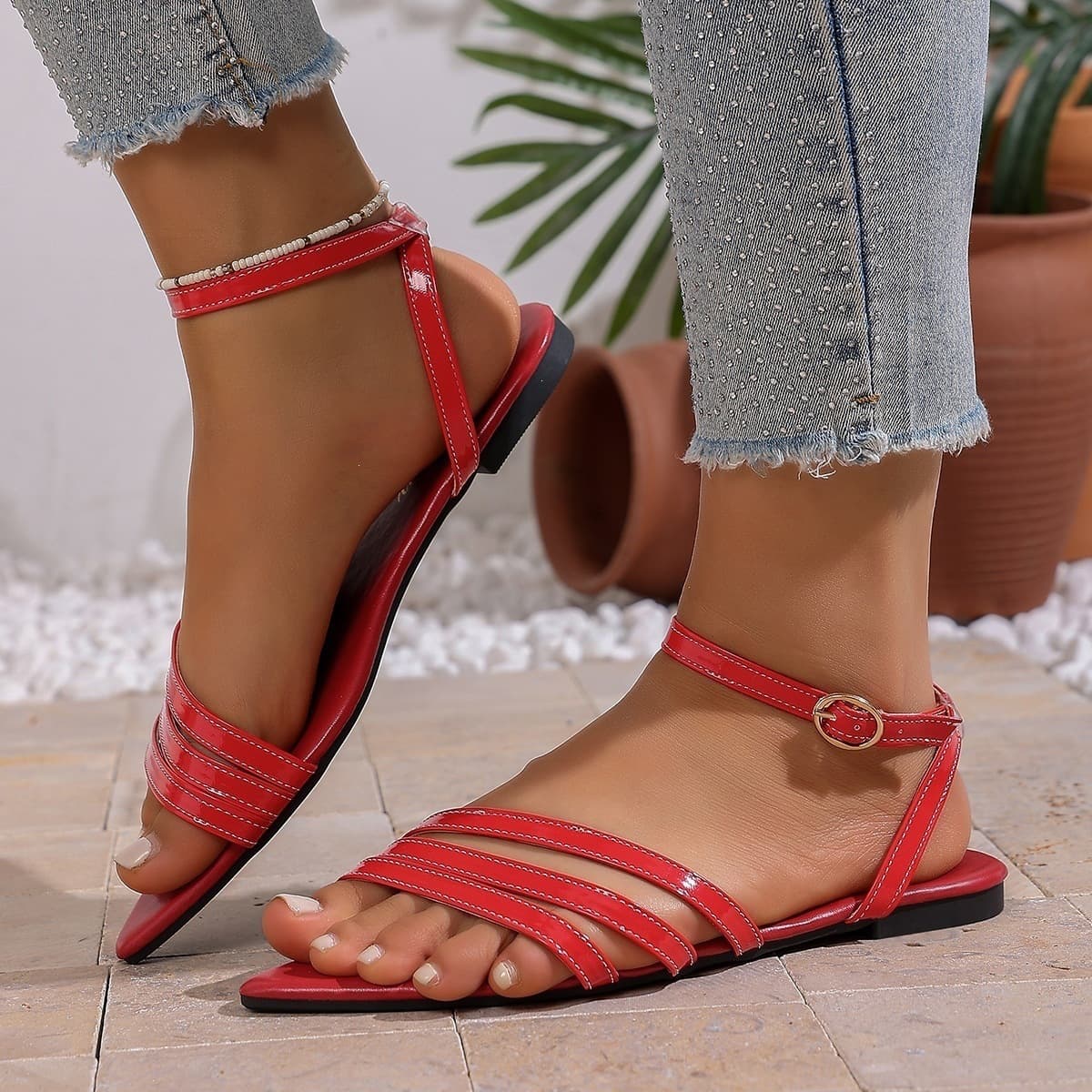 European and American Cross-Border Wish 2026 Beach Sandals Women Foreign Trade Cross-Border Wholesale Large Size New Style Wholesale Large Size