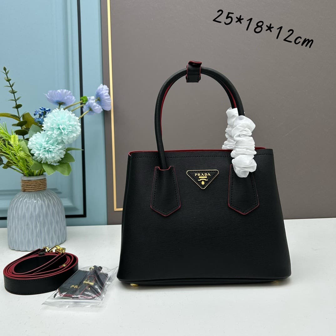 P Classic Crosshatch Small Shopping Bag Fashionable Versatile Premium Texture Genuine Leather Shoulder Handbag 1BG443