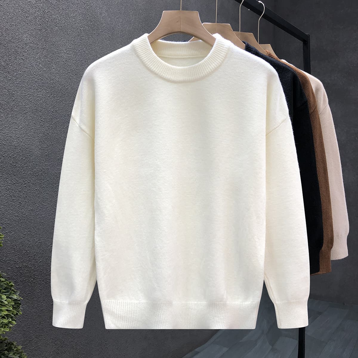 Minimalist Solid Color Base Layer Warm Sweater Men High Street American Style Thickened Knitwear 2025 Winter New Men's Knitted Top