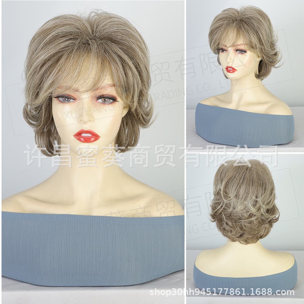 European and American White Short Women's Wig, Ash Gold Pixie Cut Layered Natural Synthetic Wig for Women