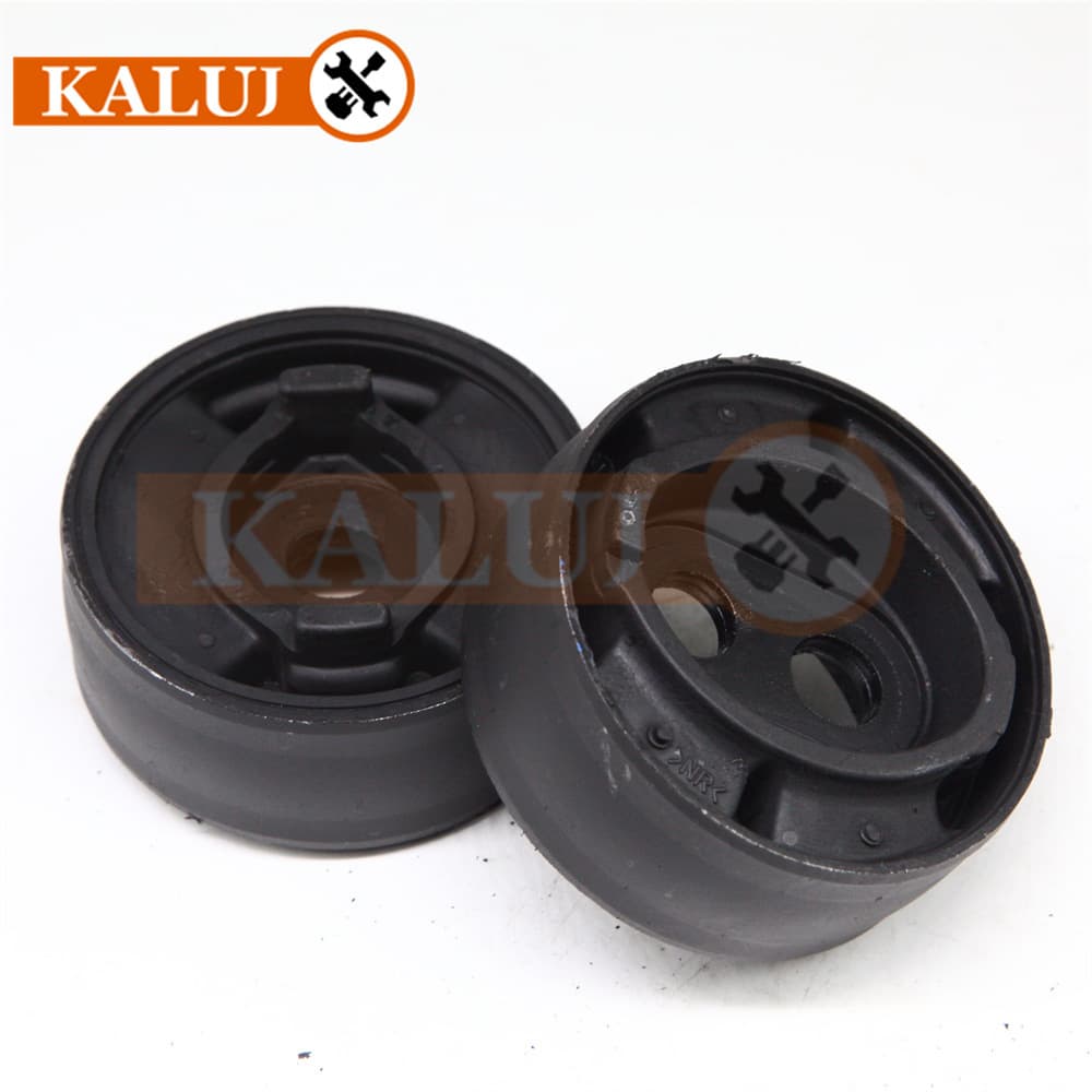 Bushing 41651-0N030 and bushing 41651-30060 are suitable for the rear differential bushings of Toyota Crown and Toyota Reiz.