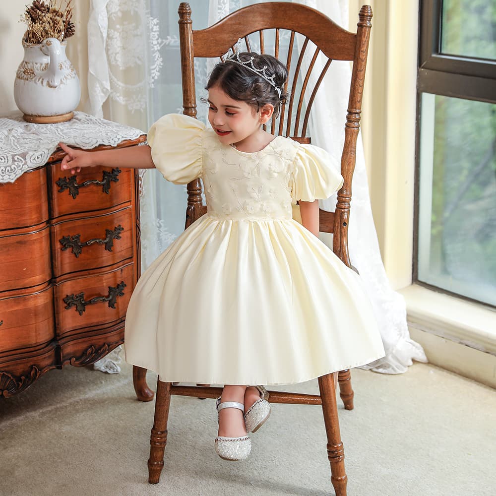 Amazon's new puff sleeve satin dress, girl's birthday, flower girl, children's big bow princess dress