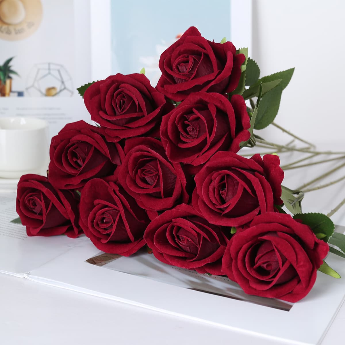 Artificial Rose Valentine's Day Plastic Bouquet Home Decoration Fake Flowers Living Room Table Arrangement Dried Flowers Ornament