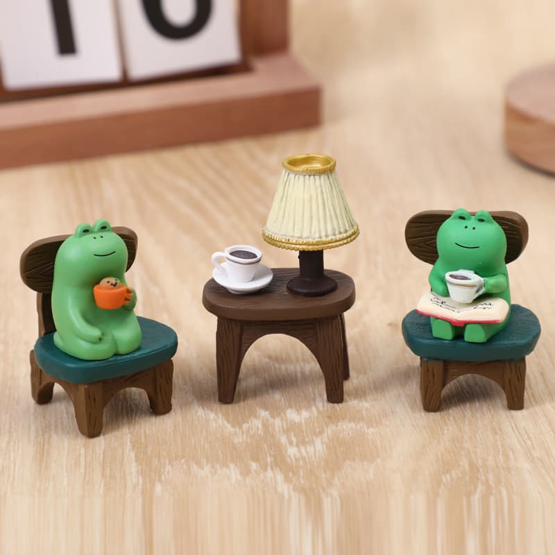 Rocking chair frog healing ornaments office computer workstation book desktop decoration goodies Japanese decompression gifts