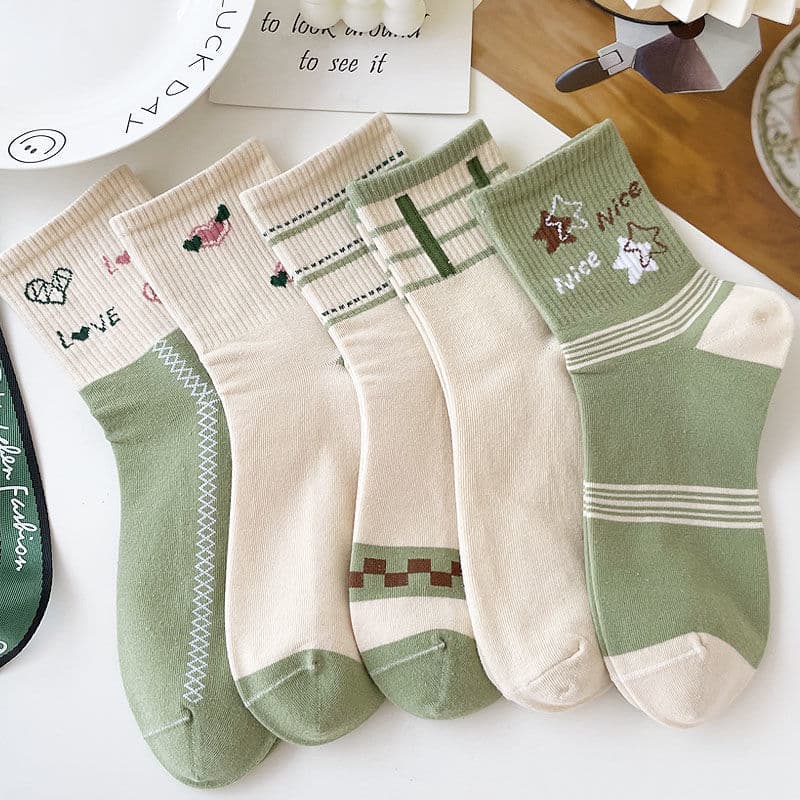 Spring and Summer Cartoon Sweet Fresh Cotton Socks, Korean-style Cute Mid-calf Socks, High Appearance Versatile Long Socks, Sweat-absorbing and Odor-resistant Socks