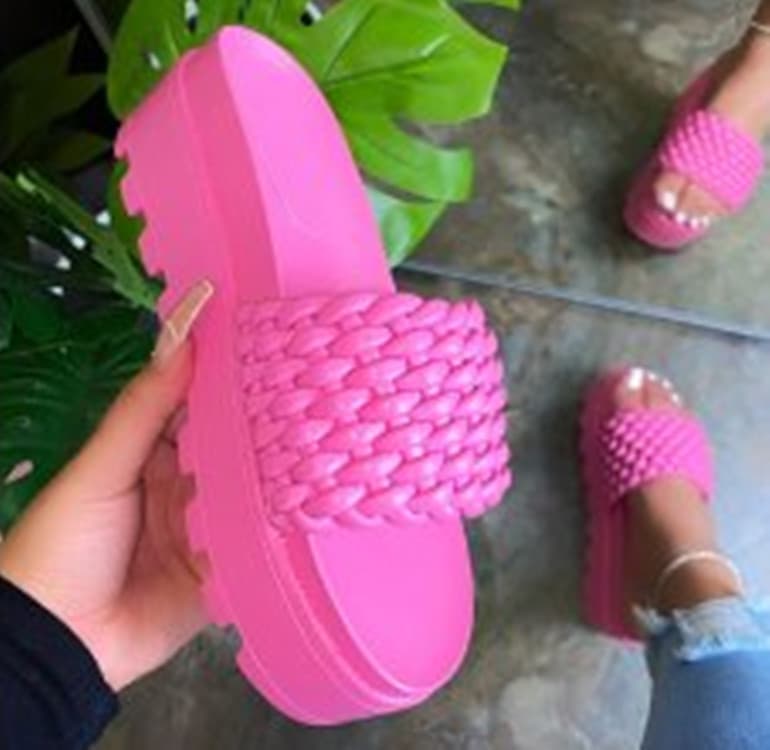 Slippers 2021 Summer European and American Round Toe Large Size Flat Beach Sandals Women's Flat Woven Slide Sandals Size 43