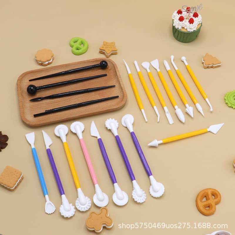Cross-Border Quality Wholesale Kitchen Creative Supplies Baking Tools 8pcs Carving Set Baking Tool Kit