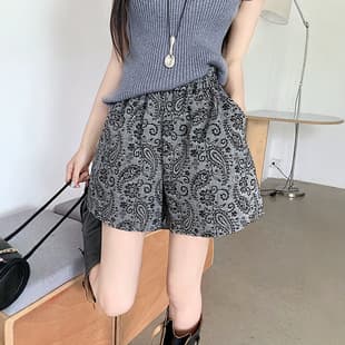 Plus Size Paisley Print Bermuda Shorts Vintage Loose Casual Shorts Women Silk Cotton Fashion Hot Girl Thin Summer Bottoms