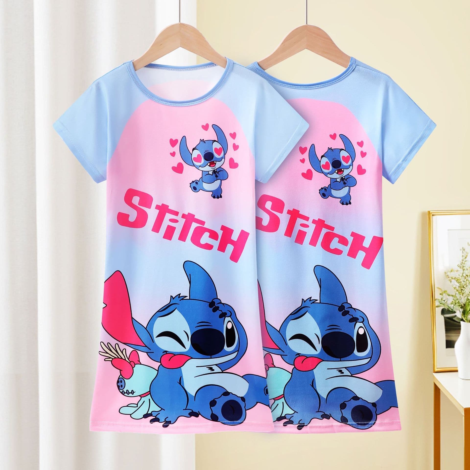 New summer children's pajamas, short-sleeved nightgown, thin set, cute cartoon style, suitable for medium and large children and girls' home wear.