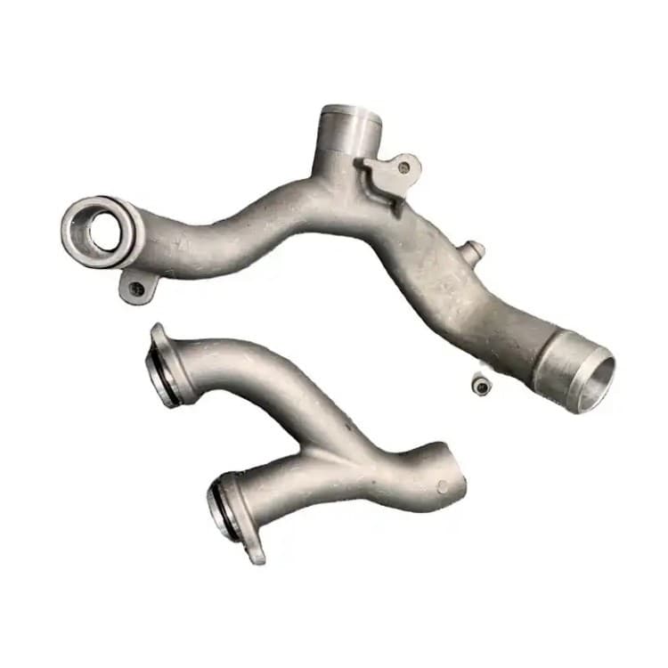 Spot LR092992 LR092630 cooling water pipe suitable for Land Rover