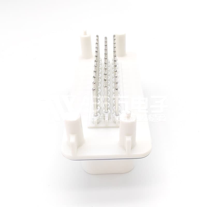 Waterproof Board End Connector Automotive Connector Domestic Replacement Part Spacing 4.0mm Model 776231-2 J