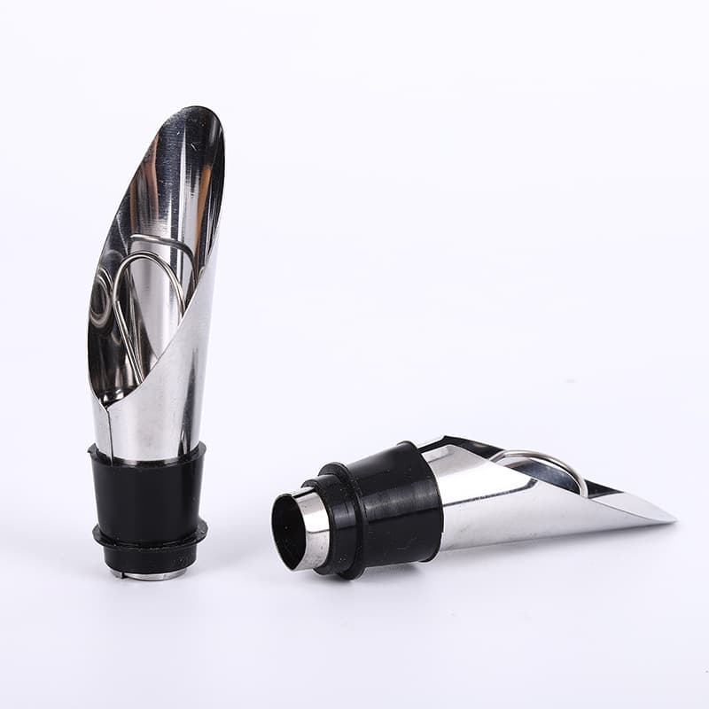Stainless steel wine pourer, multi-functional dual-purpose wine stopper, wine bottle stopper, wine tools wholesale.