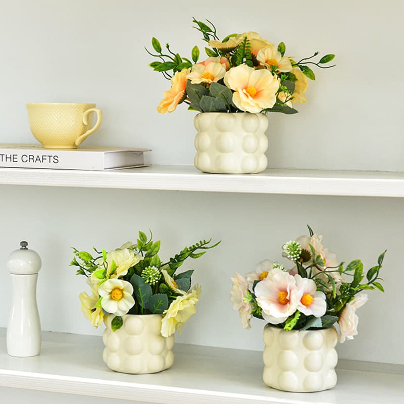 High-end, realistic artificial green plants and potted flowers for living room and office desktops.