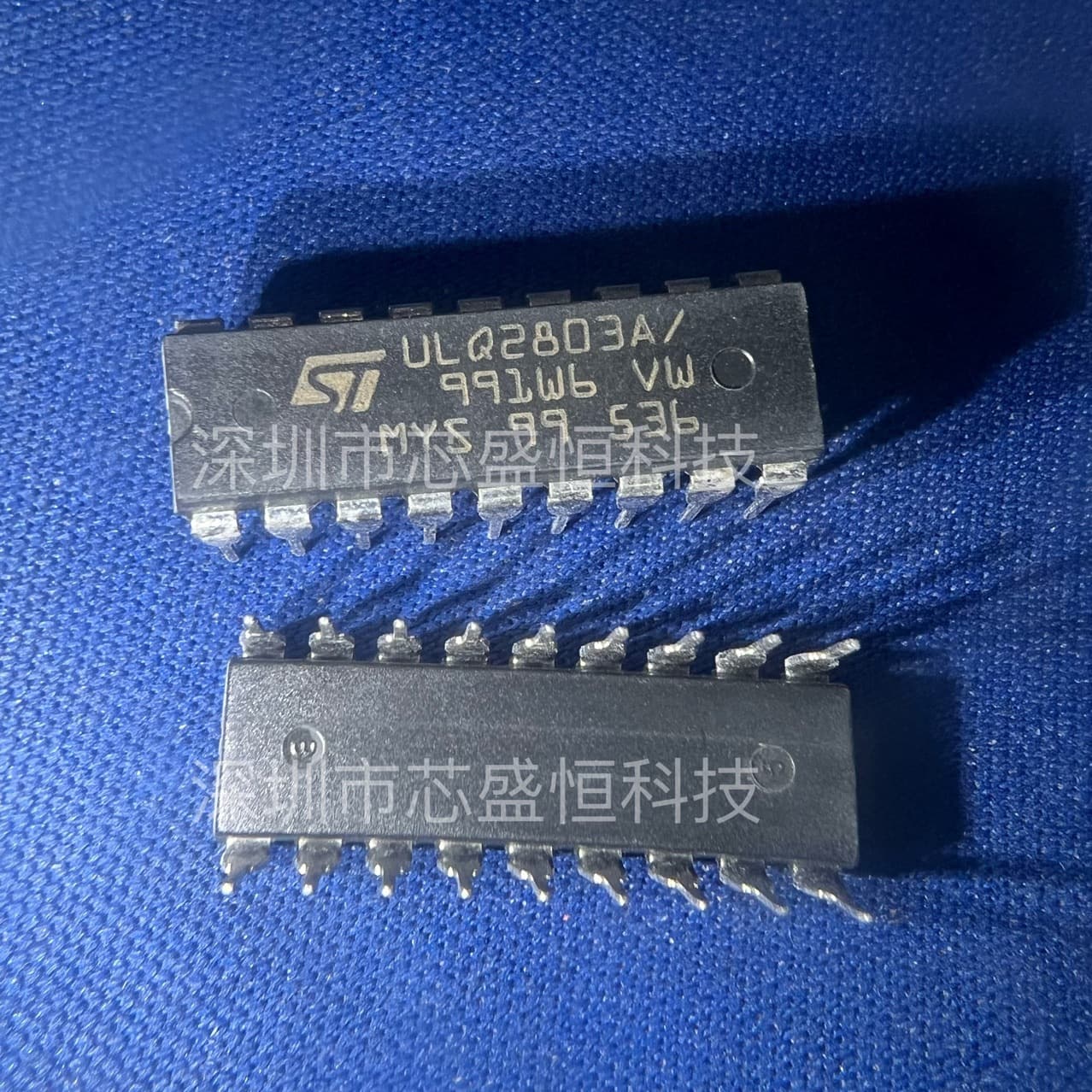 New Genuine ULQ2803A ULN2803A Through-Hole Darlington Transistor DIP-18