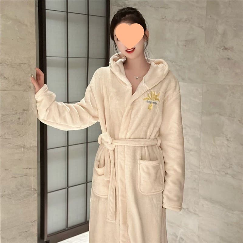 Autumn/Winter Flannel Robe Pajamas Tie Bathrobe Homewear Warm Can Be Worn Outside Sleepgown Long Hooded Student