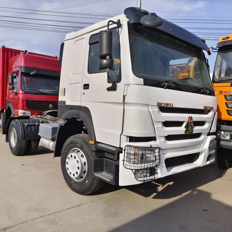 Used Sinotruk Howo tractor units available, 10-wheel heavy-duty trucks, 371 horsepower.