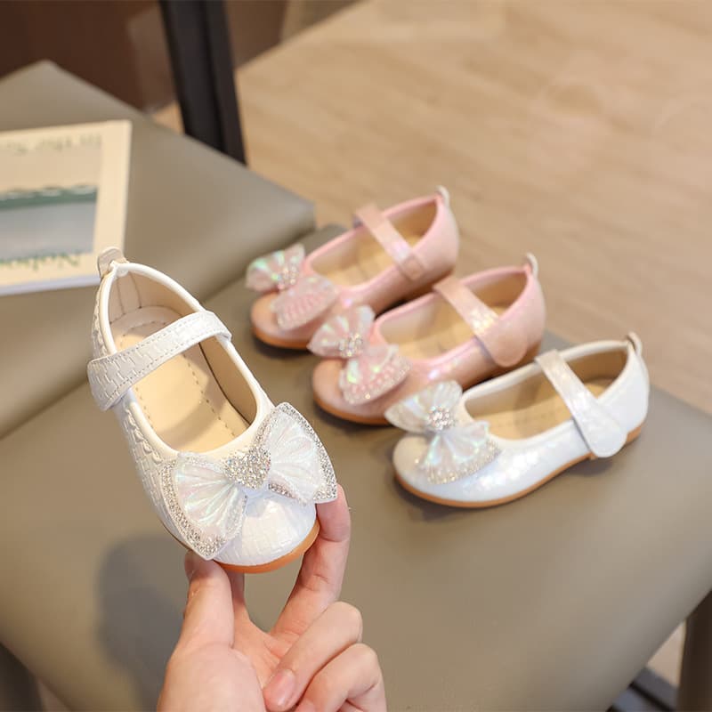 Girls' Princess Shoes, Spring/Autumn 2023 New Soft Sole Leather Shoes with Bow, Stylish Toddler Baby Single Shoes