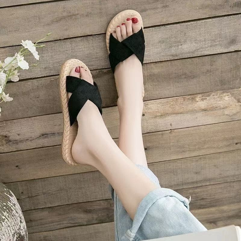 Women's Summer New Style Flat Sandals, Fashionable Indoor/Outdoor Anti-Slip, Odor-Resistant, Ins One-Strap Slides