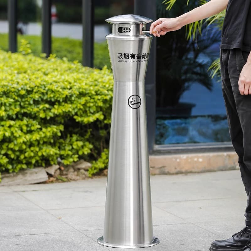 Outdoor stainless steel standing ashtray, hotel smoking area ground-mounted ashtray, cigarette butt collector.