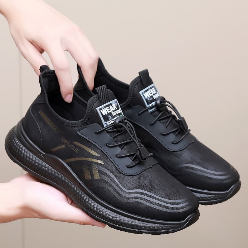 Men's Anti-Slip Kitchen Shoes, Waterproof and Oil-Resistant Sports Shoes, Black Men's Shoes, Thick Sole, KFC Chef Shoes