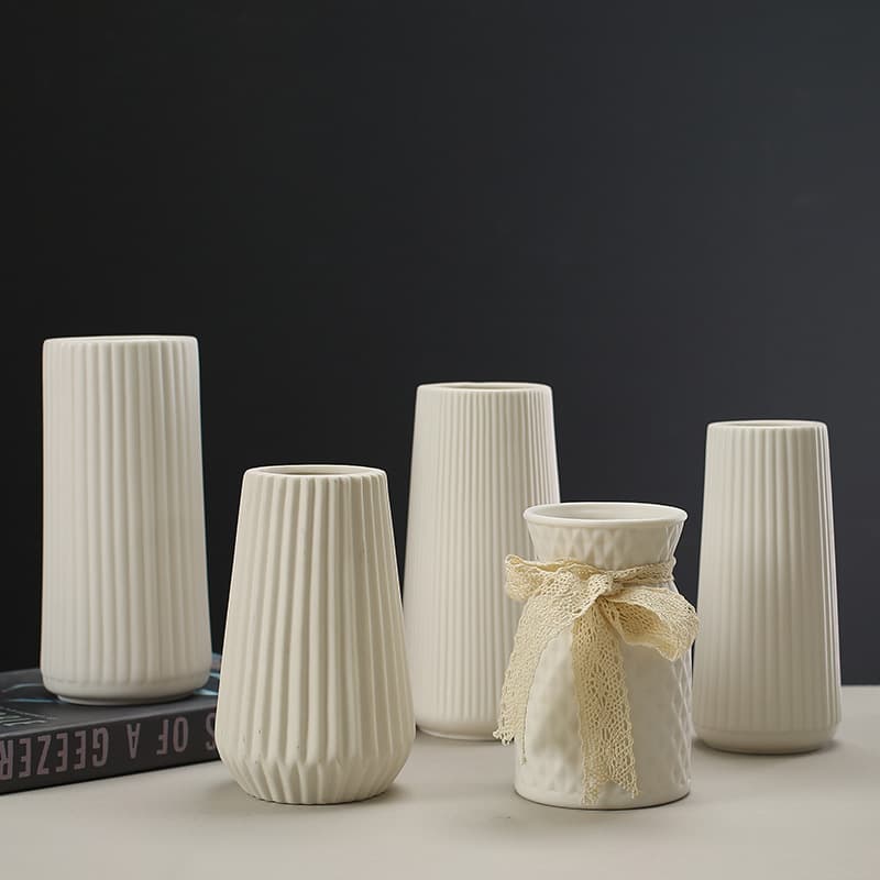 Nordic Light Luxury Ceramic White Vase Ins Style Creative Flower Vase Simple High-End Wholesale European