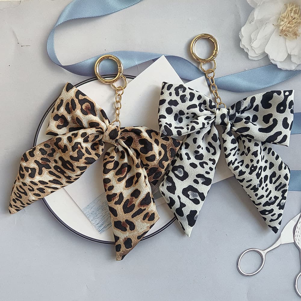 Cross-border Autumn/Winter Leopard Bow Keychain Korean Style Fabric Ribbon Bag Charm Creative Car Key Chain