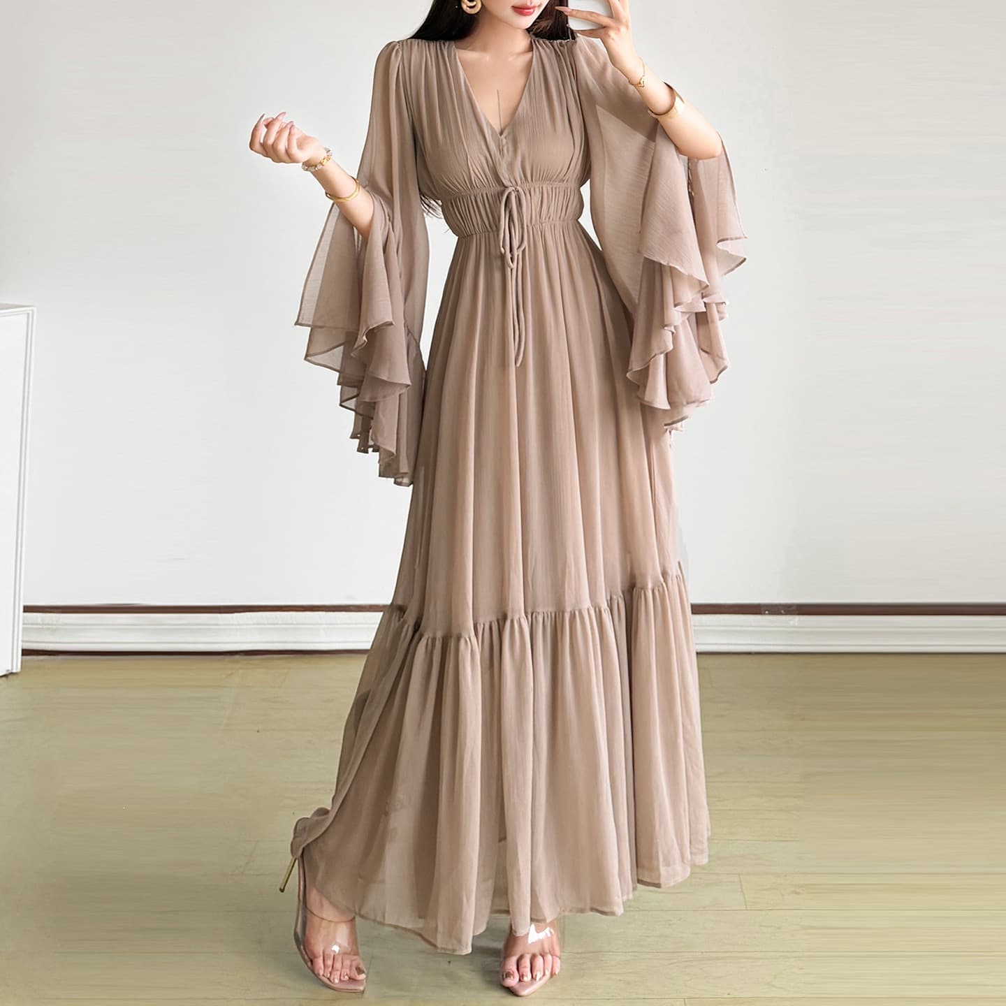 Cross-border European and American Style 2026 Summer New Women's Dress Ethereal Flowing Ruffle Layered Cake Skirt Waist-Tied Dress