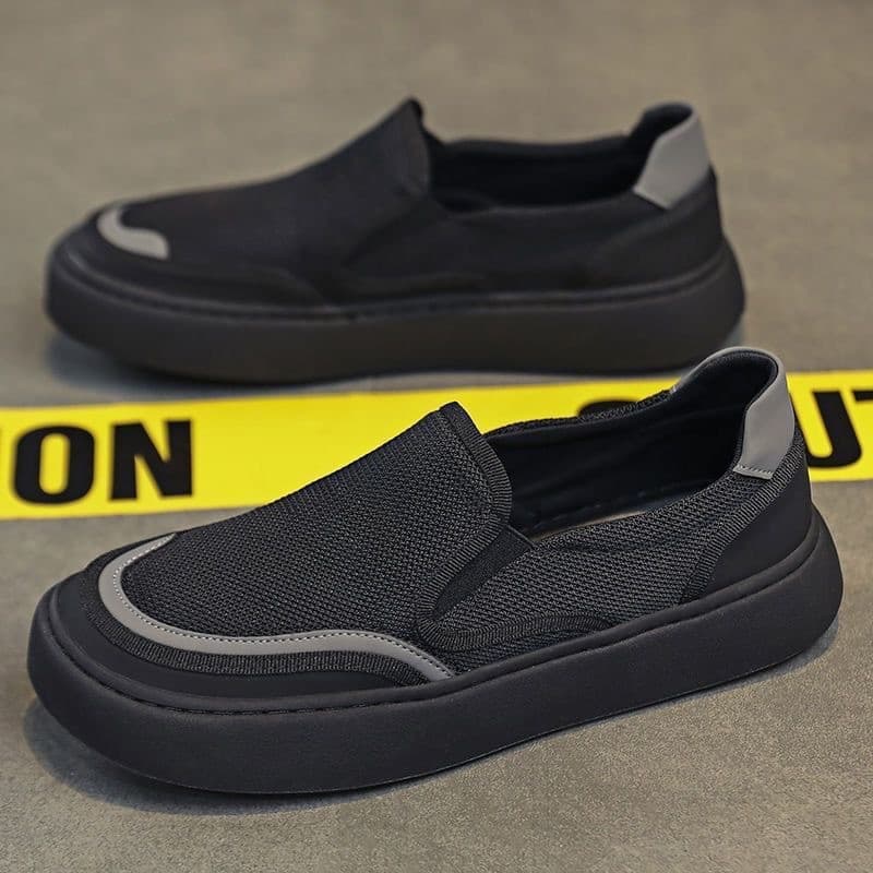 Summer Breathable Casual Men's Shoes Mesh Panel Shoes Anti-Odor Thin Men's Sports Shoes Lazy Shoes Black Slip-On Shoes