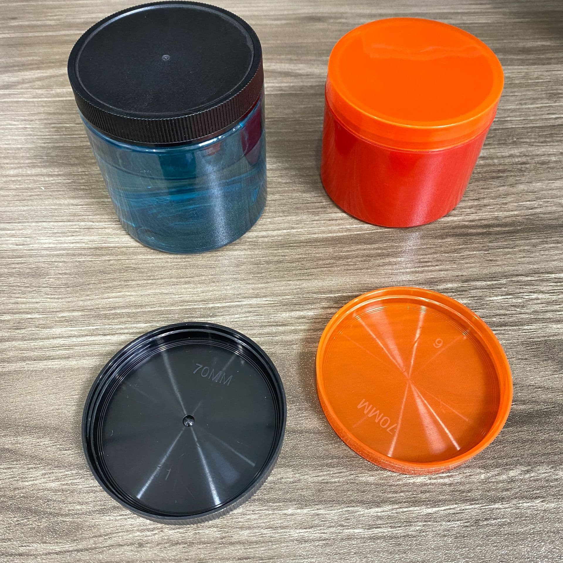 Factory Direct 68-tooth Plastic Cap PP Glossy Screw Cap Round Wide Mouth Cap Cream Cap Cosmetic Cap