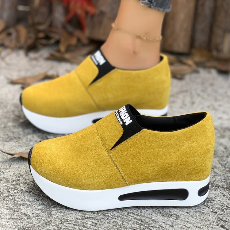 New Large Size Loafers Women Platform Round Toe Thick Sole Casual Flat Shoes Wholesale
