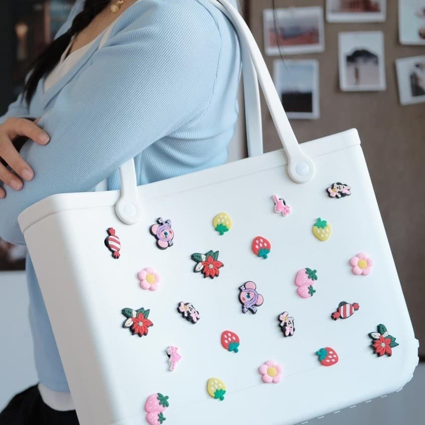 Factory In-Stock Eva Perforated Beach Bag Waterproof Tote Bag for Women Shopping Storage Crossbody Handbag Small Square Bag