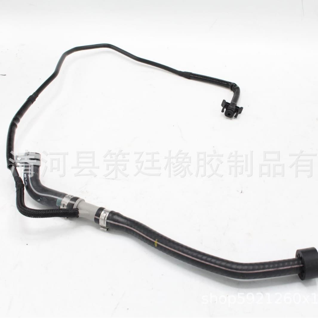 For Ford Focus Coolant Hose Automotive Rubber Hose 1829702