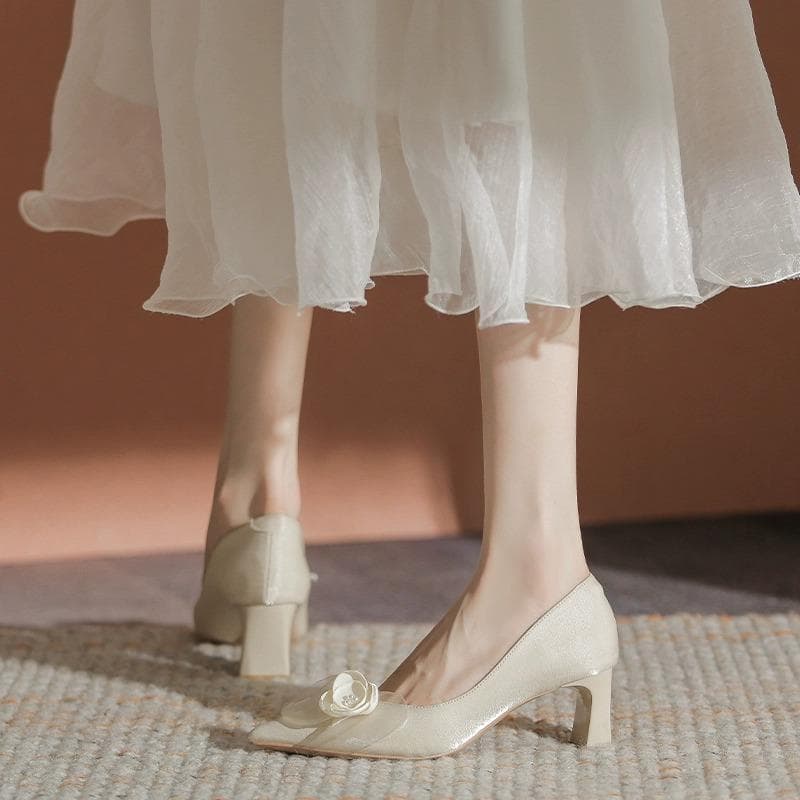 French Style White Main Yarn Wedding Shoes Women's Thick Heel Comfortable Satin Bride High Heels Elegant Bridesmaid Women's Single Shoes