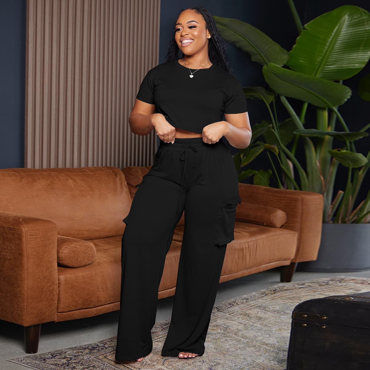 T120 Amazon EU/US Summer Fashion Casual Sporty Two-Piece Set Women's Crew Neck Crop Top Short Sleeve