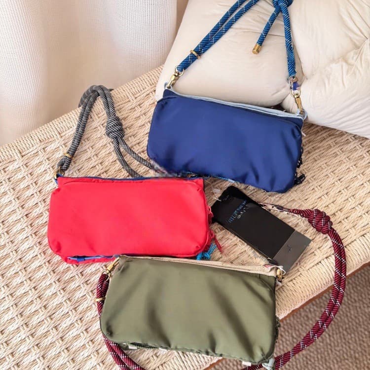 2026 Mountain Water Bottle Bag Christmas Style Shoulder Crossbody Large Capacity Waterproof Anti-Slip Design Multi-Function