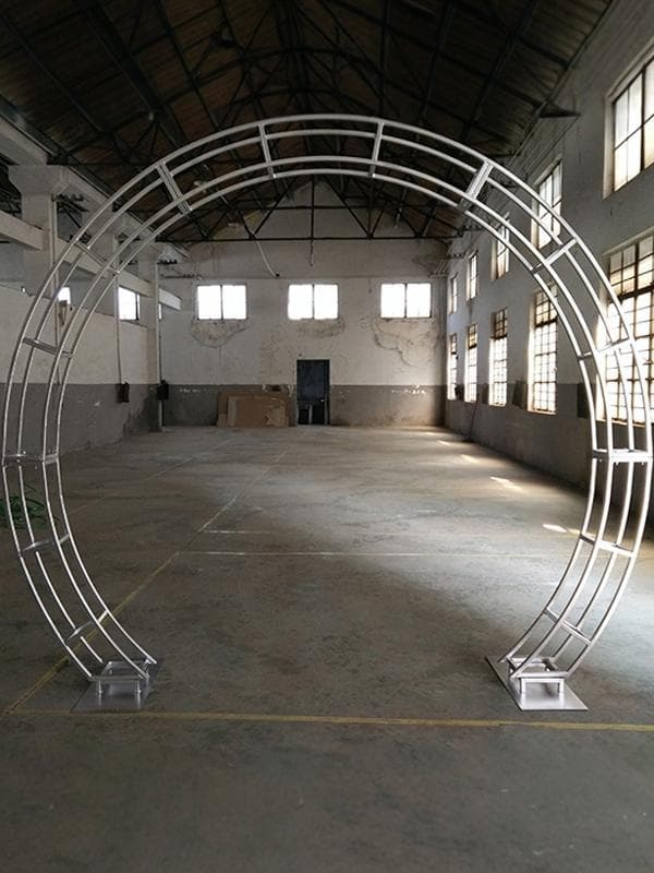 New arc arch circular truss semi-circular arc shelf arc truss wedding arch special-shaped iron art