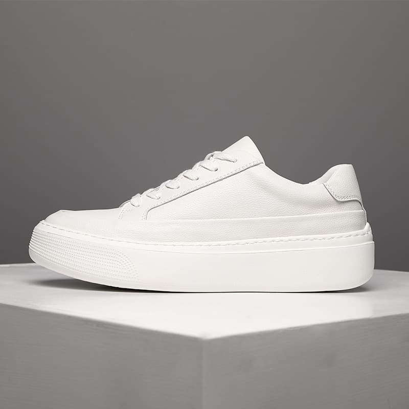 Trendy Men's Shoes 2025 Spring New Casual Sneakers White Shoes Breathable Versatile Slip-on Loafers