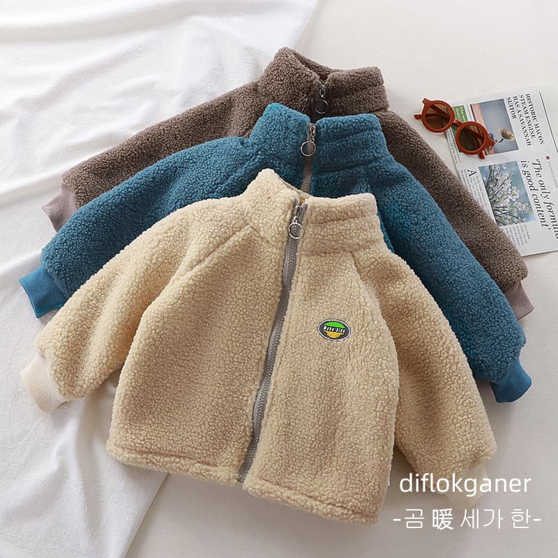 Children's Lambswool Coat with Velvet Lining, Unisex Style for Autumn and Winter, New Baby
