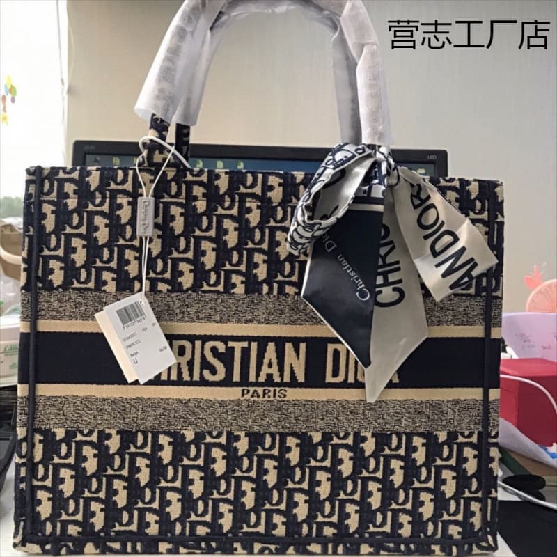 Trending Factory Tote Bag for Women, Large Capacity Shopping Bag, Handheld Letter Print Fashionable Outing Bag