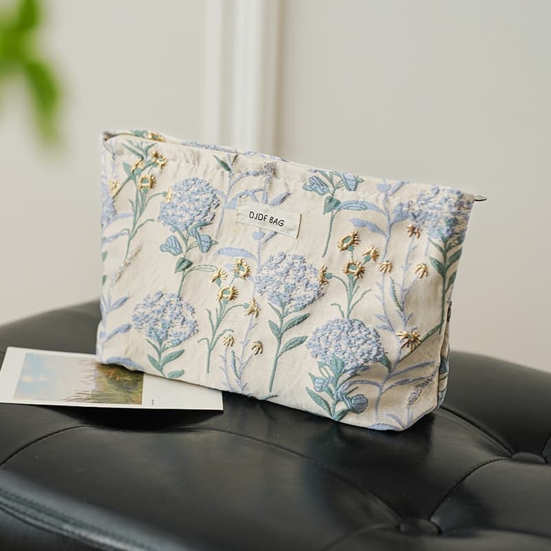 Ins Cream Embroidery Flower High-End Cosmetic Bag Large Capacity Lotion Storage Pouch Women's Portable Handbag