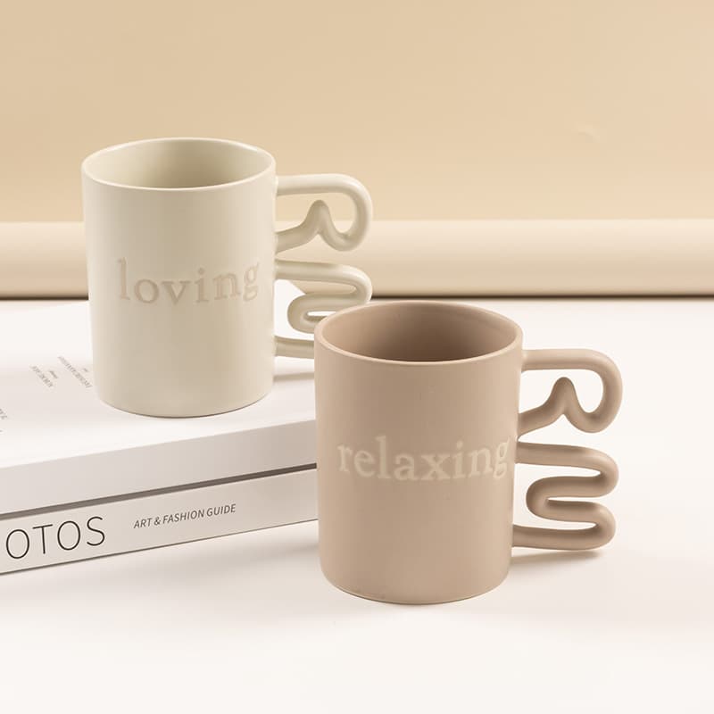 Couple Creative Handle Mugs Ceramic Breakfast Mugs Wholesale Water Cups Embossed Letter Cups