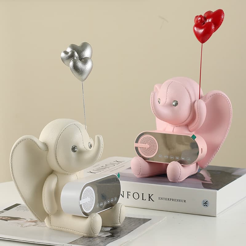 Creative Elephant Clock Ornament Pipi Elephant Music Box Bedroom Bedside Children's Room Bookshelf Decoration Smart Electronic Clock