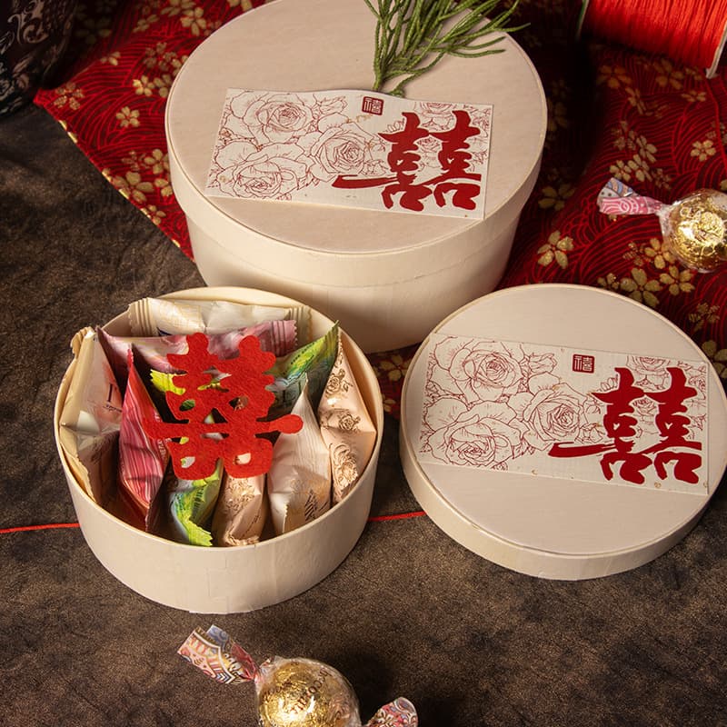 Wedding Candy Box Wooden Round Box Wedding Engagement Candy Chocolate Cookie Packaging Wooden Box High-End Gift Box