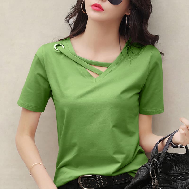 2025 New Summer White T-Shirt for Women V-Neck Loose Korean Style Black Top Casual Ins Tee