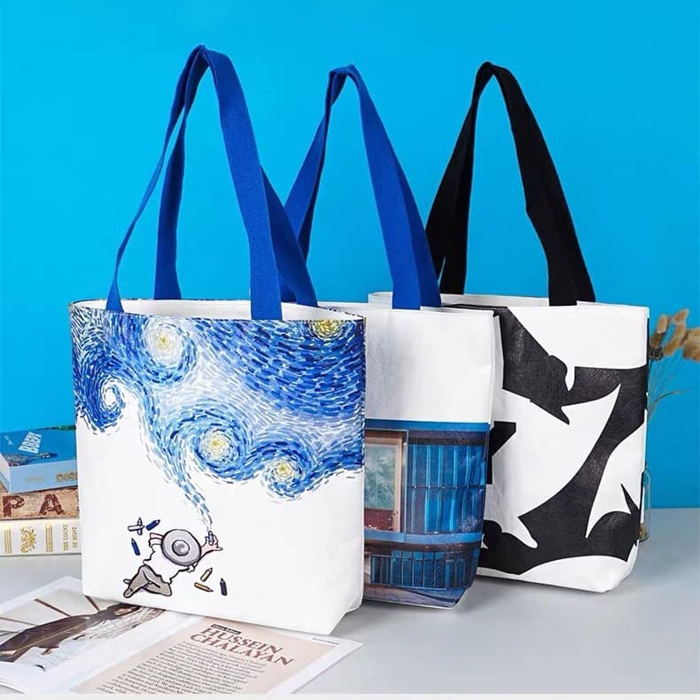 Customized Dupont Paper Bags for Cultural Tourism Promotion, Logo Printed, Soft-Textured Kraft, College-Style Shoulder Tote Bags, Special Paper Gift Bags