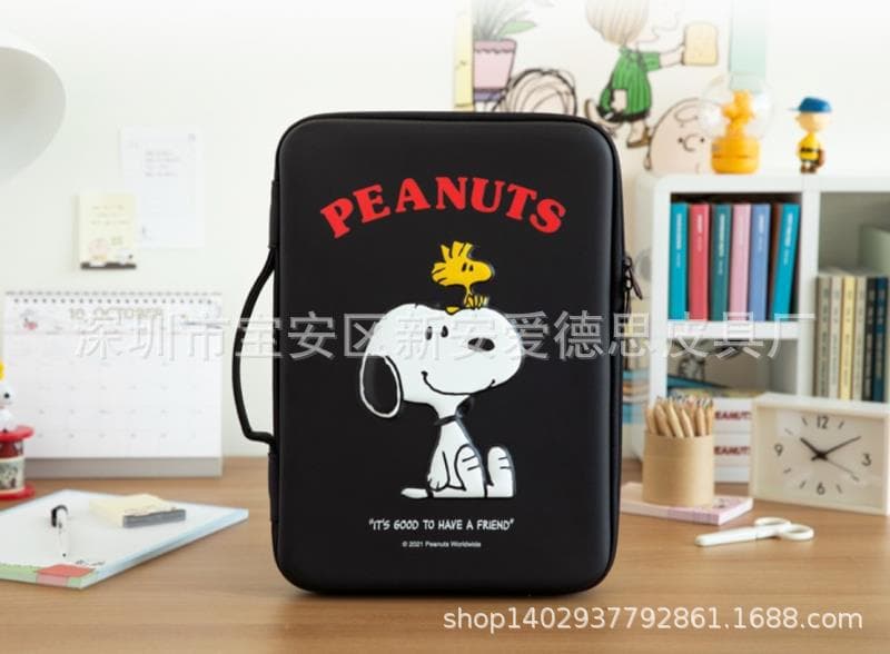 Snoopy Hard Case 11-inch Tablet Bag Protective Case Handbag Anti-collision Laptop Bag