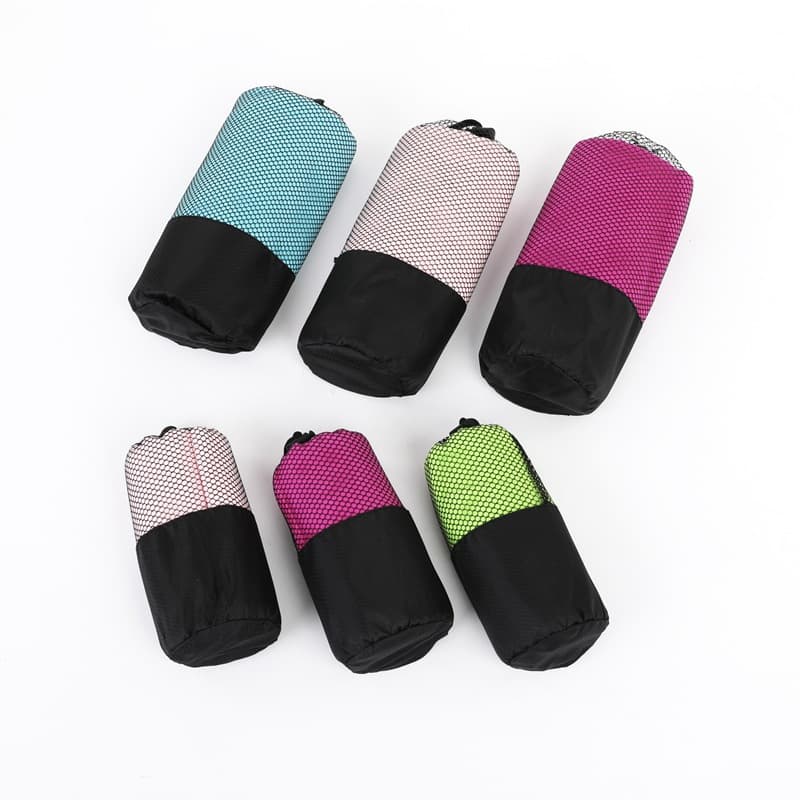 Custom Mesh Bag Towel Beach Towel Portable Outdoor Sports Towel Solid Color Quick-Dry Fitness Towel